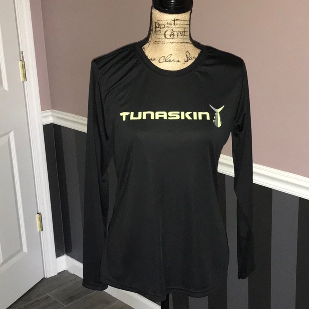 Tunaskin long sleeve